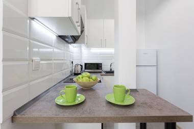 *Kiev 2Rooms White Apartment