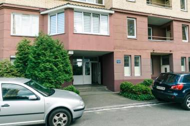 Two-storey apartment near IEC