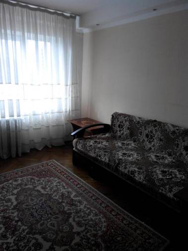 Comfortable flat near the Dnieper river in Kyiv