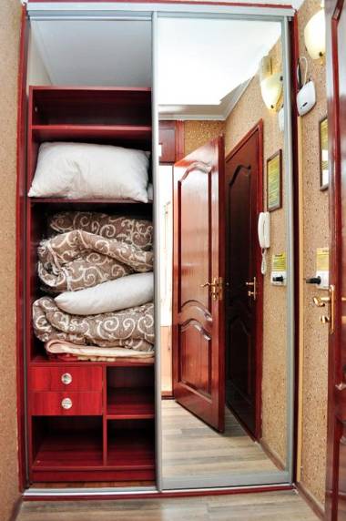 Kvartirkoff na Geroev Dnepra 38 b