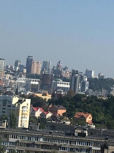 Apartament on Vasylia Lypkivskoho 24