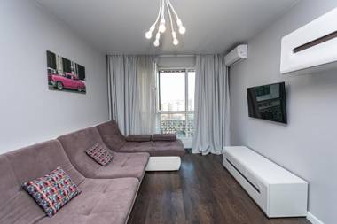 1677Б Kvartet Panoramic city view