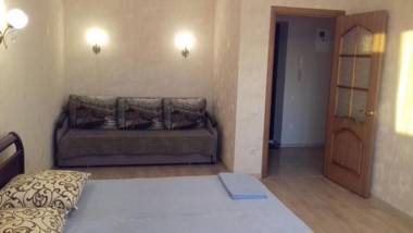 Apartment on Rusanivska 16