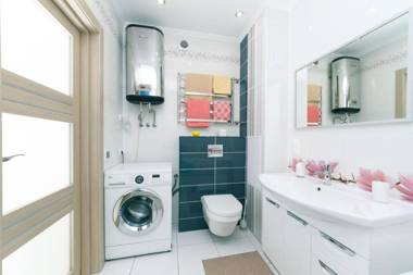 Осокорки современные апартаменты люкс с 2-мя спальнями пр Бажана