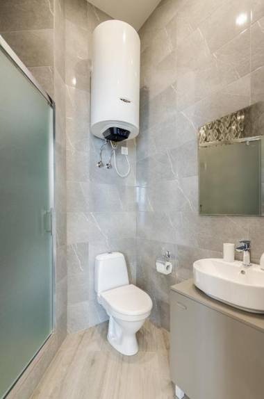 Smart App near Railway Station Kvartet 3C