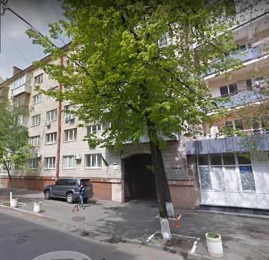 Centre nigh Mariinsky Park Palace