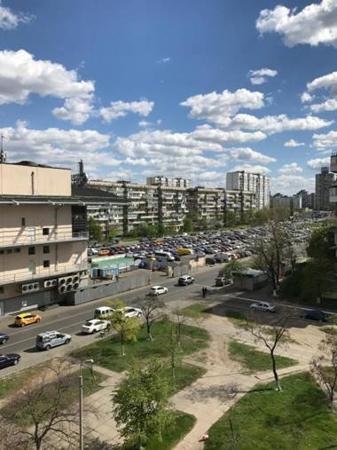 Obolon metro station