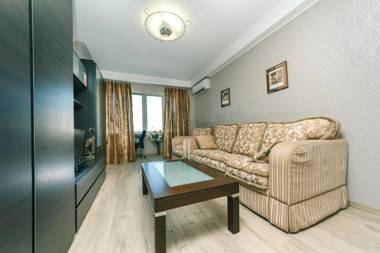 Уютная квартира р-н Лукьяновка