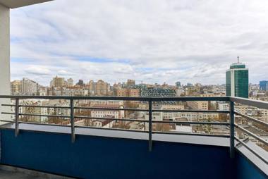 Perfect apartments m Polytech Ohmatdet parking