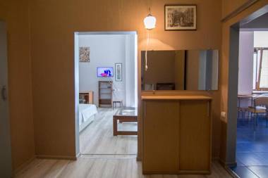 Art Apartment in Maidan