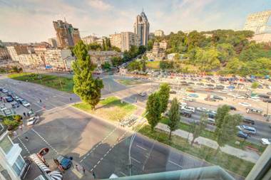 Apartments near the shopping center Gulliver