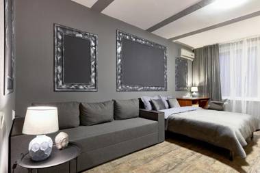 V80-28 SUPER LOFT - THREE 3 NEW BEDROOMS 100m2 MAIN STREET APART FOR BIG COMPANY GOOD VIEW ON OLYMPIC STADIUM Velyka Vasylkivska St 80