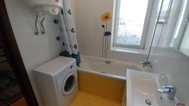 One-room 3 Kostelna str. On Maidane Nezalezhnosti