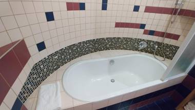 One bedroom. Luxe. 29 Khreshchatyk str. Besarabka