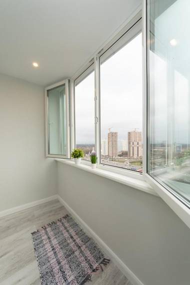 Красивая 1 комнатная квартира с балконом на Теремках