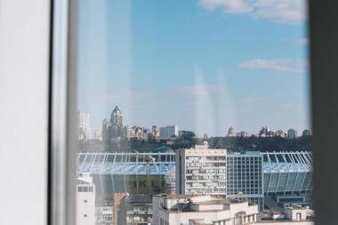 Luxury for business & pleasure Royal 2