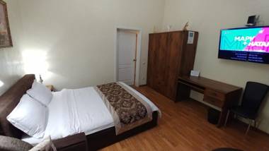 One bedroom 34 Mala Zhytomyrska str Maidan