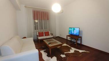 One bedroom Luxery 23 Khreshchatyk str Centre