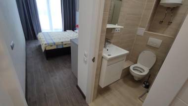 Rybalsky Studio apartment Dnipro view