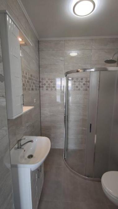 Rybalsky Studio Apartment Podil - Dnipro View