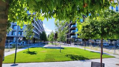 Rybalsky Studio Apartment Podil - Dnipro View