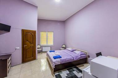 Комфортный номер в уютном апарт-отеле (центр)