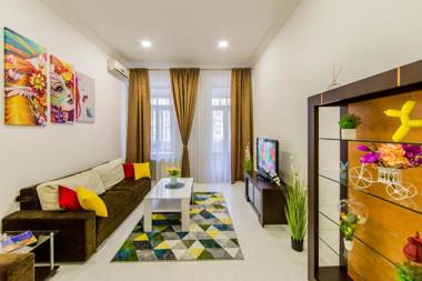 2 комнатная квартира возле ТРЦ Гуливер. ЦЕНТР