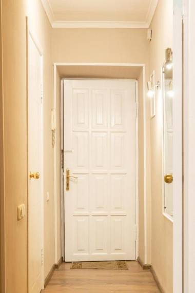 Бульвар Леси Украинки 10