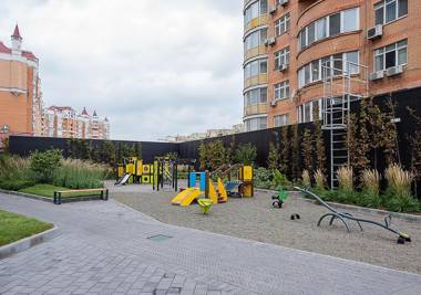 Дизайнерская квартира на Оболони в новом доме ЖК Smart Plaza Obolon