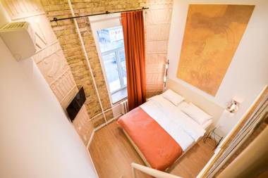 Kyiv Whisky Box Apart-Hotel