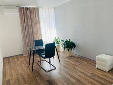 Lux appartment Kiev Comfort town