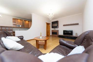 Spacious apartments in the center of Obolon 2 bedrooms