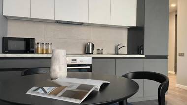 Big VIP Design Apartment in New Complex(жк Auroom)