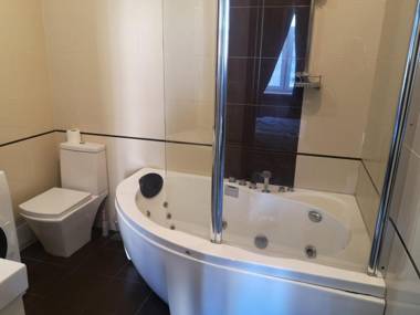 Welcome Apartments Center