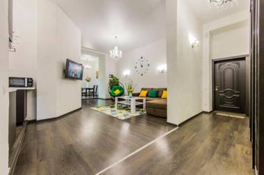 2к квартира в центре. Крещатик пл. Независимости