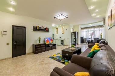 2к квартра в новом доме Печерск Коновальца 32в