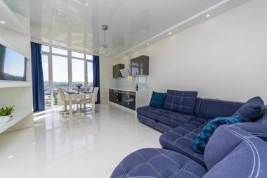 Fashionable panoramic apartments Dnieper. Obolon