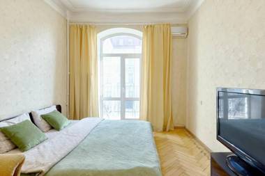 THREE SEPARATE BEDROOMS - SHOTA RUSTAVELI STREET 14