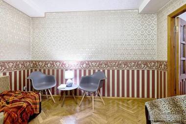 S17/67 TWO SEPARATE BEDROOMS - CENTER - PALACE OF SPORT