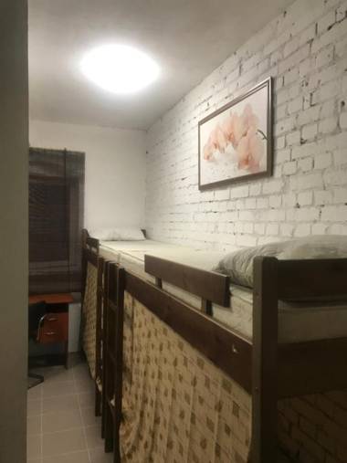 ArArAt-TEATRALNAYA Hostel KIEV