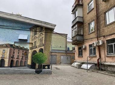 ArArAt-TEATRALNAYA Hostel KIEV