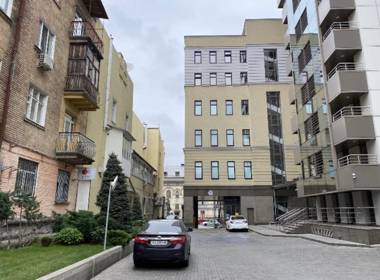 ArArAt-TEATRALNAYA Hostel KIEV