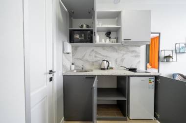 Modern Apartment in "Nivki Park"