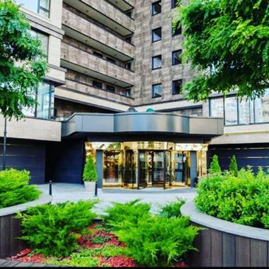 VIP 2 rooms 75m2 center of Obolon near River side