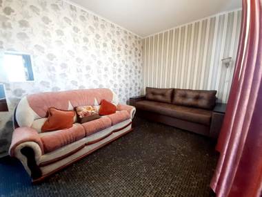 Яновского 2к