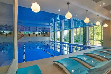 Hotel & Spa NEMO with dolphins