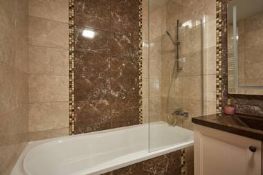 Scandinavian Hygge Canyon view lounge