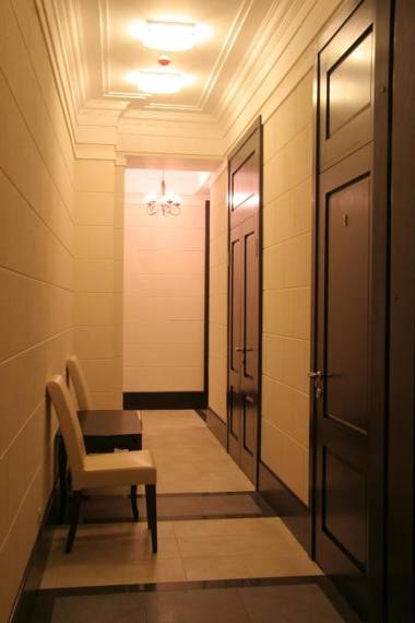 Hotel Business Apartments