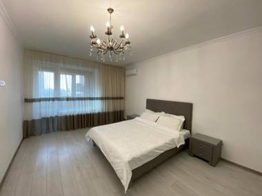 Lux 3-bedroom apartment in Most City area