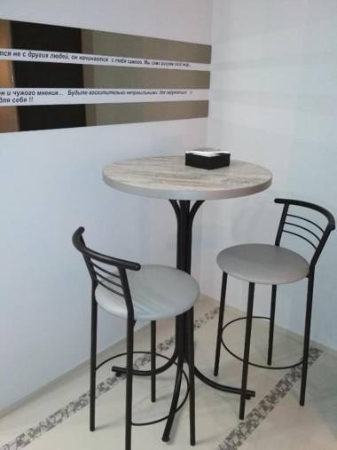 Apartment on Tytova 8